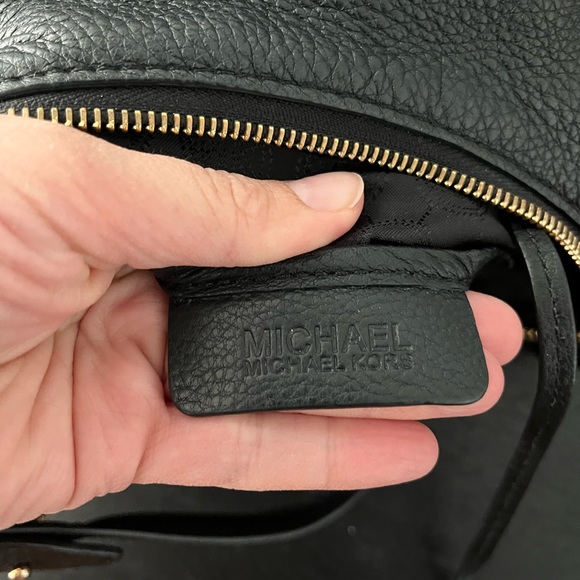 Michael Michael Kors Black Soft Pebbled Leather with Gold Hardware - Picture 7 of 12